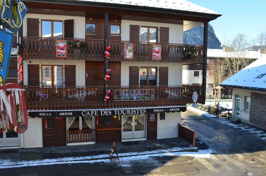 Les Touristes Hotel Abondance Luaran gambar