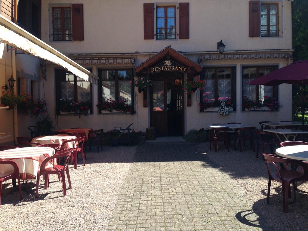 Les Touristes Hotel Abondance Luaran gambar