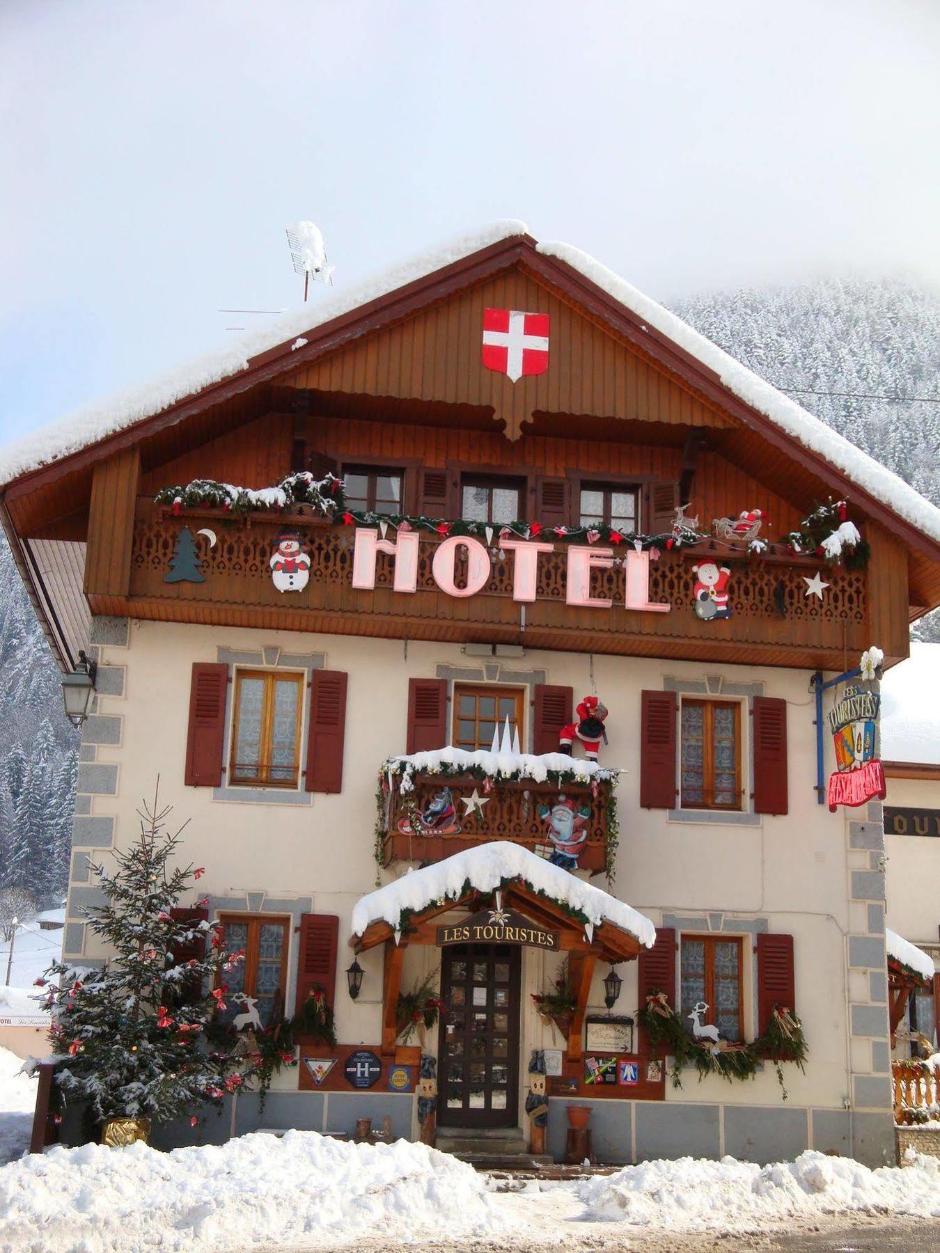 Les Touristes Hotel Abondance Luaran gambar